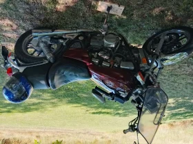 Honda Magna, снимка 2