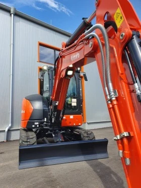 Багер Kubota U56-5 нов, снимка 3