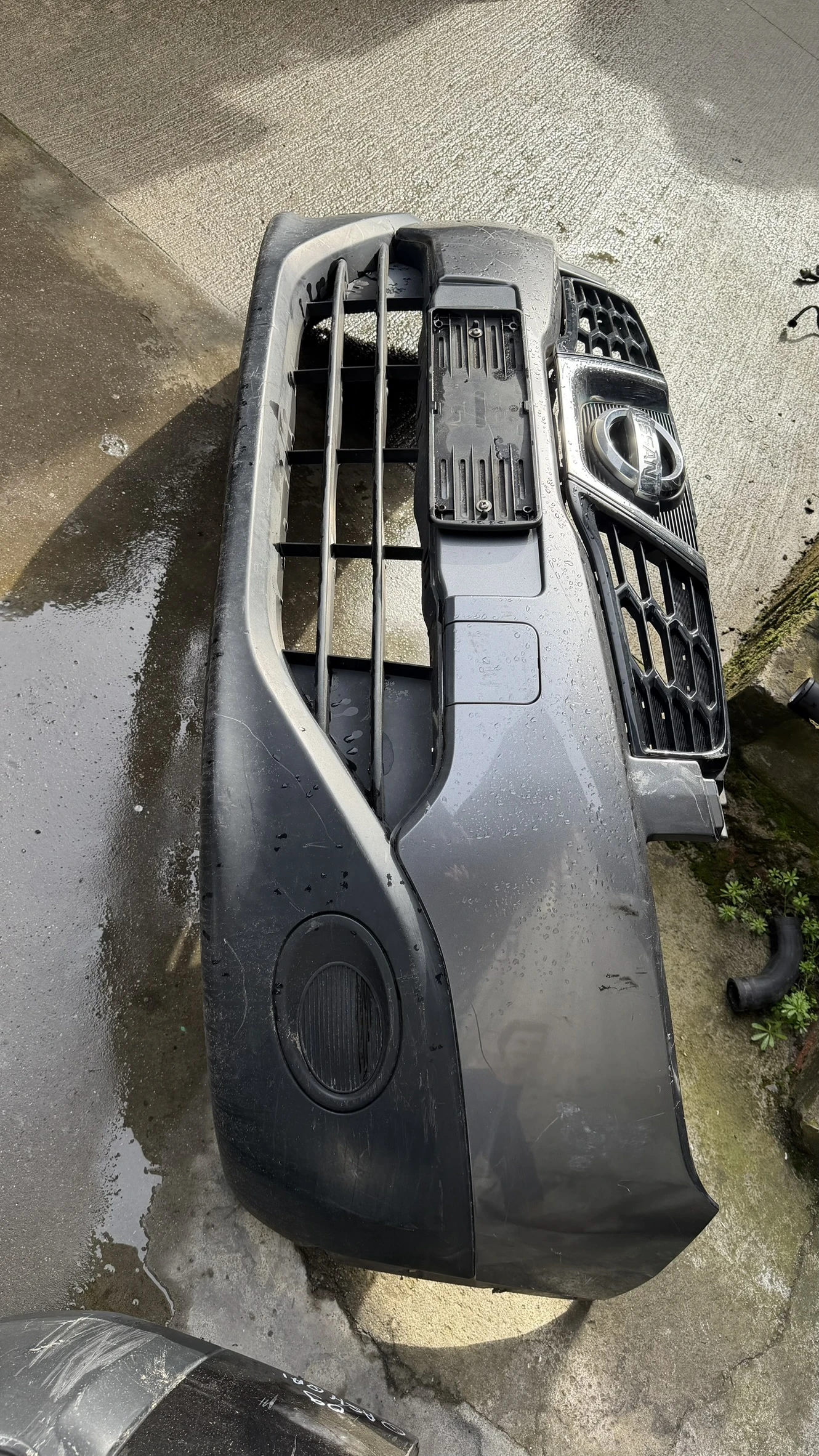 Предна броня за Nissan Qashqai 2011, снимка 2 - Части - 54077241