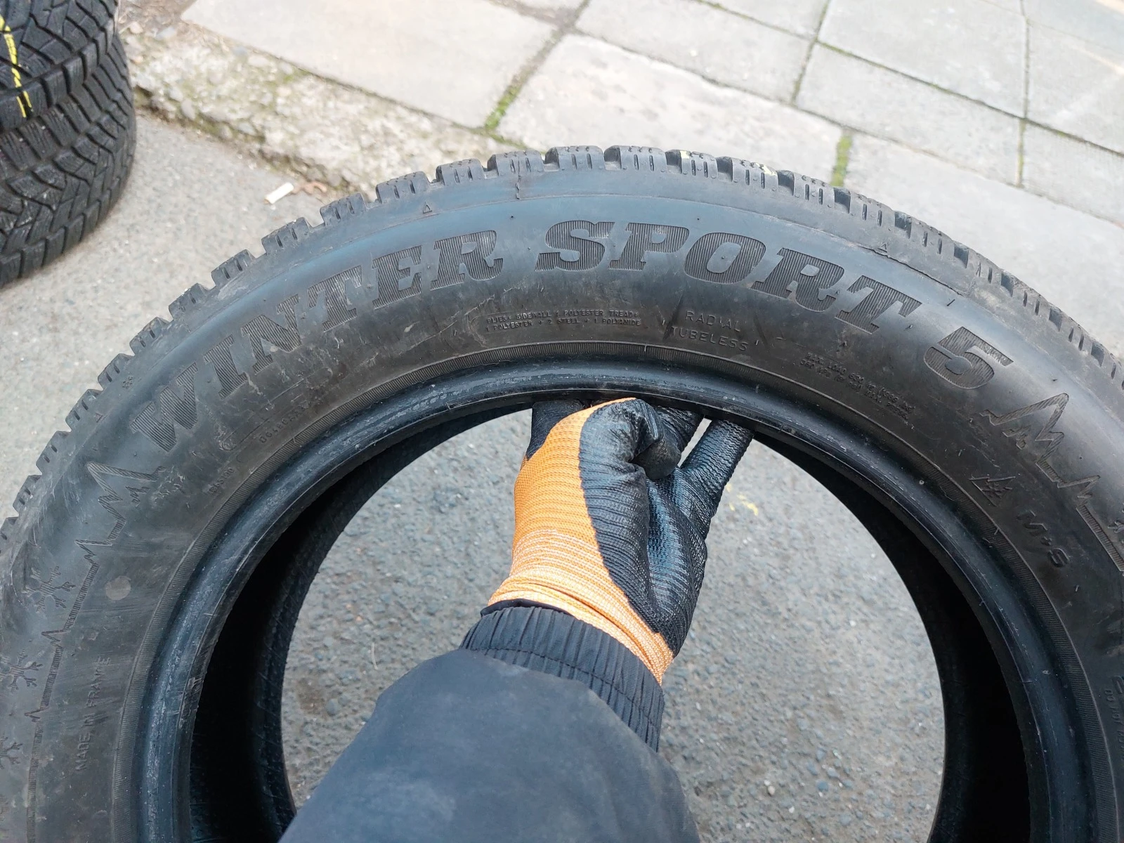 ���� 205/60R16 | Mobile.bg � ����������� 4