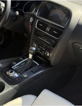 Audi Rs5 QUATTRO* B&O* SUNROOF* KEYLESS* ПОДГРЕВ* , снимка 11