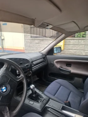 BMW 318, снимка 9