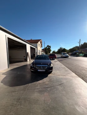 Mercedes-Benz E 220, снимка 3