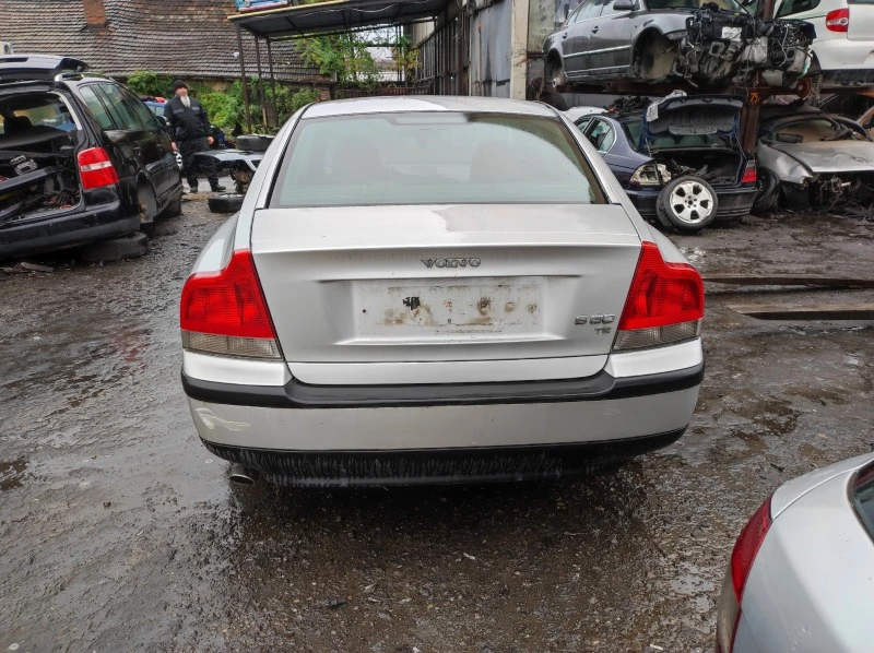 Volvo S60, снимка 7 - Автомобили и джипове - 48588809