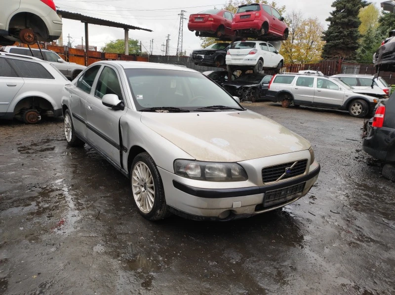 Volvo S60, снимка 6 - Автомобили и джипове - 48588809