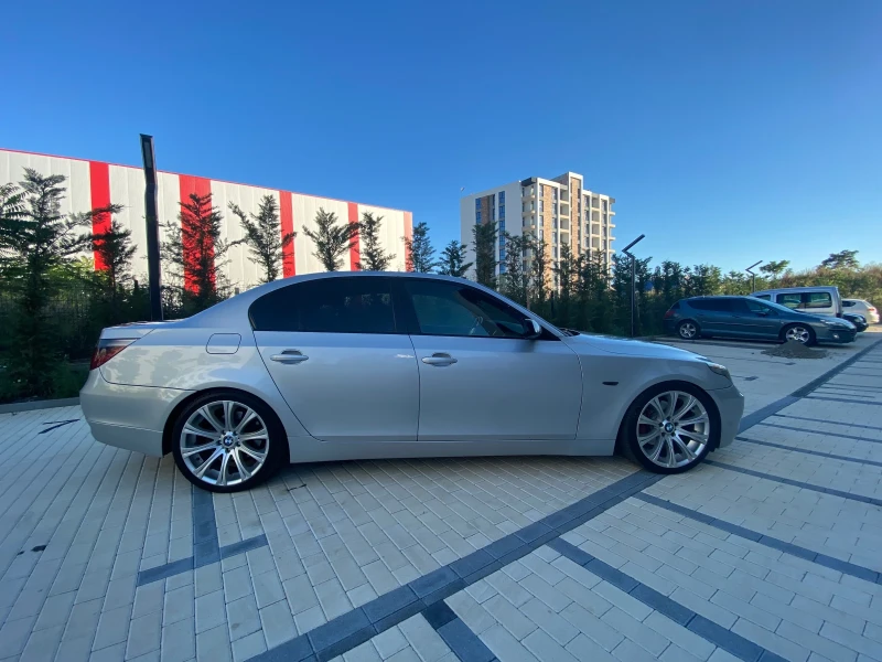 BMW 530, снимка 8 - Автомобили и джипове - 48968379