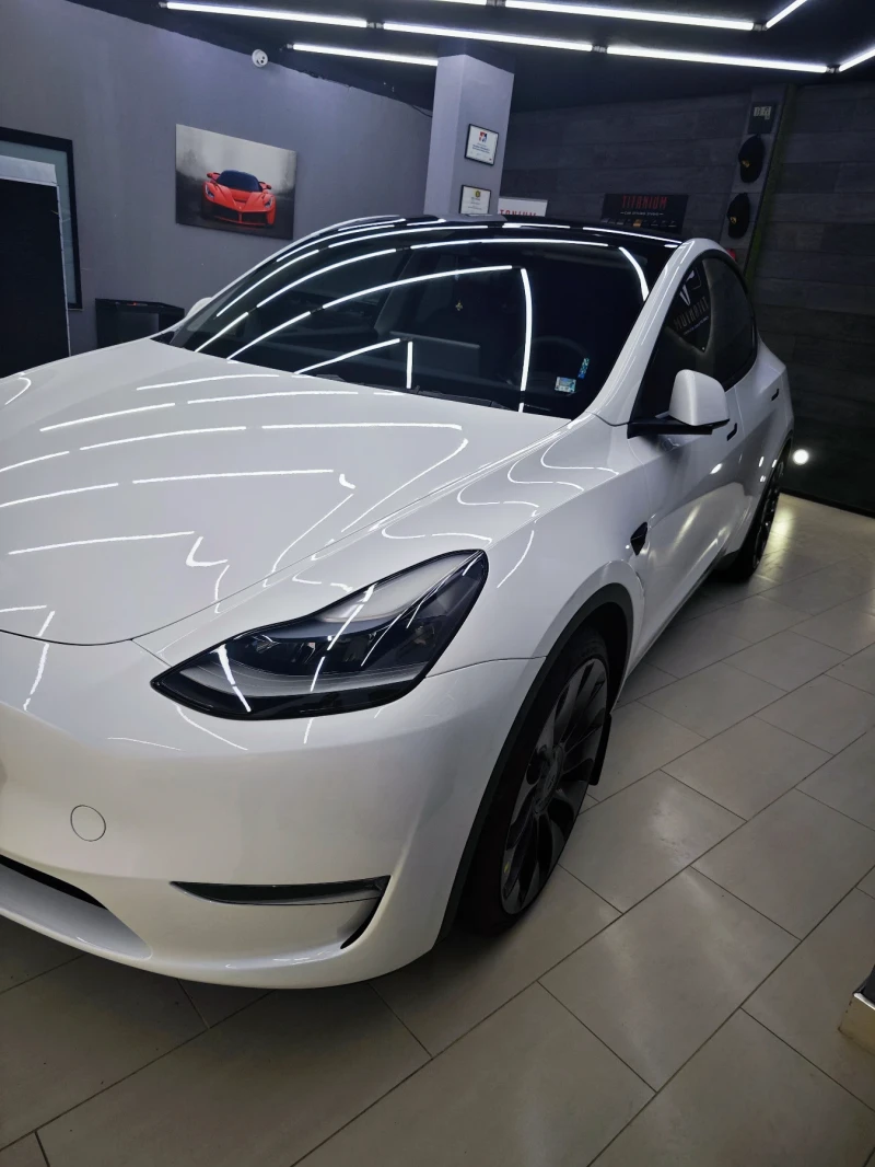 Tesla Model Y Performance , снимка 2 - Автомобили и джипове - 49090712