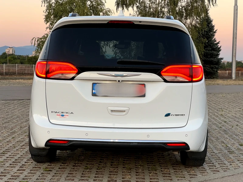 Chrysler Pacifica Hybrid Plug-in Linlmited, снимка 6 - Автомобили и джипове - 52624273