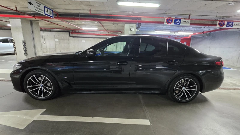 BMW 530 530 i M Sport , снимка 8 - Автомобили и джипове - 51979603