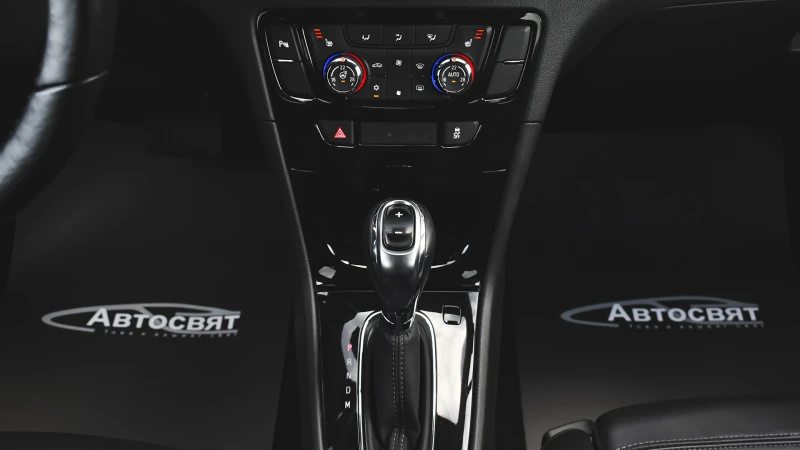 Opel Mokka X 1.4 Turbo Elite Automatic, снимка 14 - Автомобили и джипове - 52168633