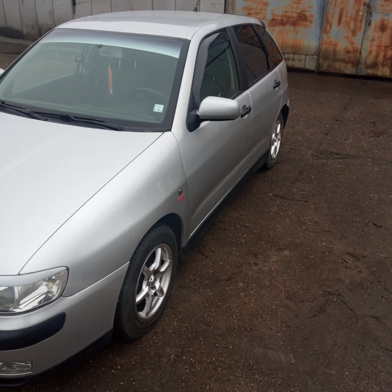 Seat Ibiza 1.4 MPI, снимка 3 - Автомобили и джипове - 52640349