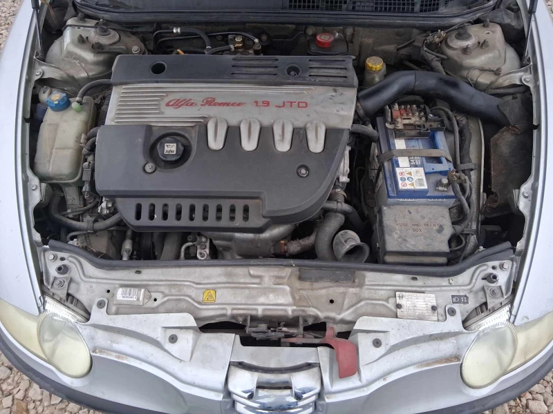 Alfa Romeo 147, снимка 13 - Автомобили и джипове - 52885578