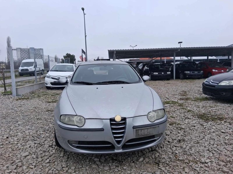 Alfa Romeo 147, снимка 8 - Автомобили и джипове - 52885578