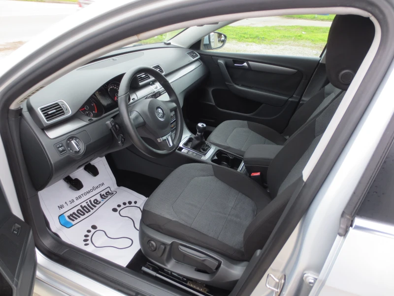 VW Passat 1.6 TDI, снимка 9 - Автомобили и джипове - 52903613