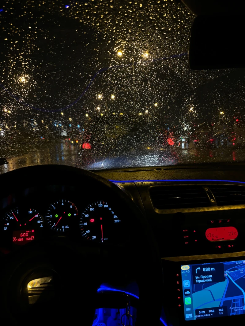 Seat Leon Cupra R Edition , снимка 6 - Автомобили и джипове - 53227037