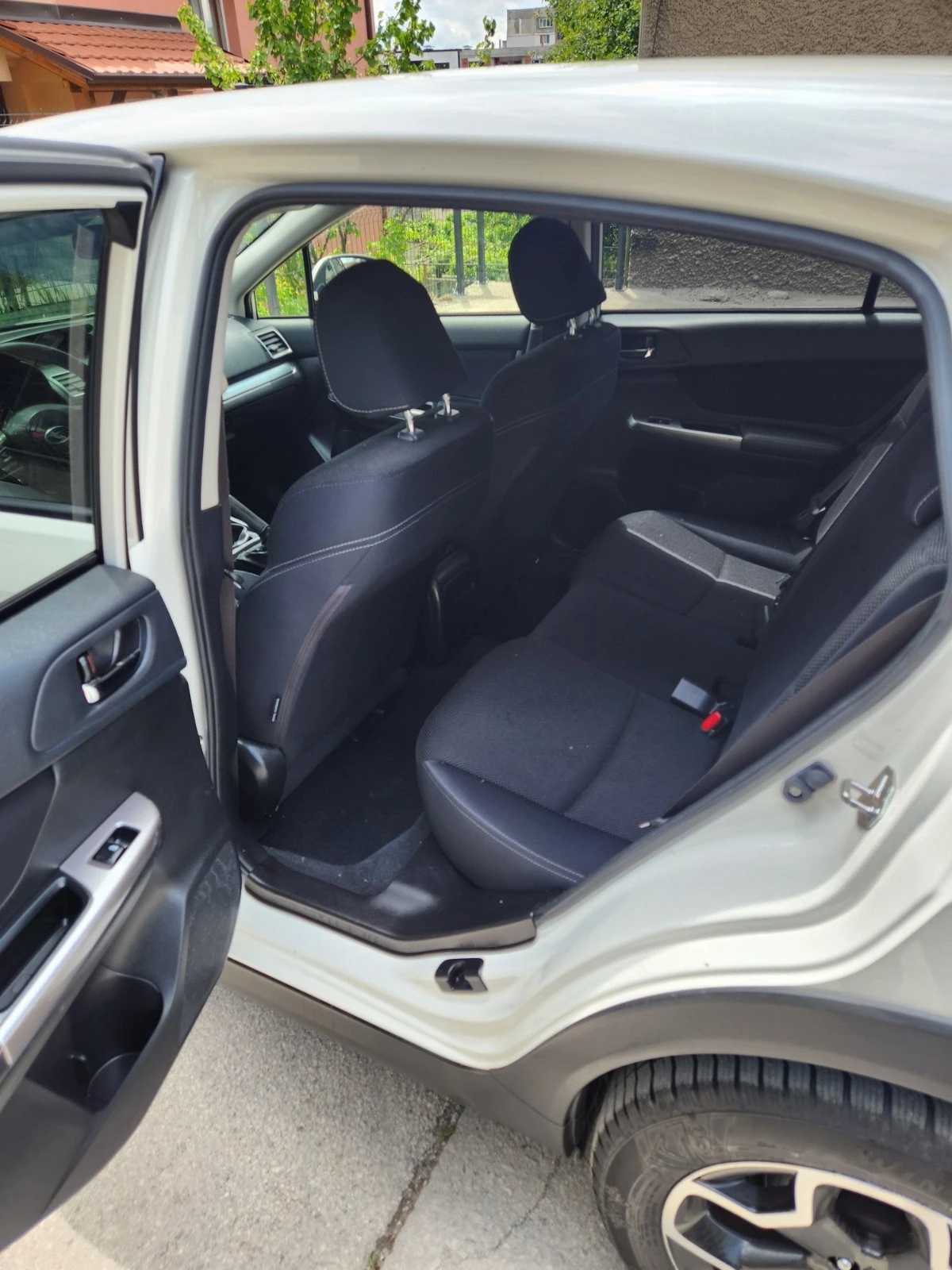 Subaru XV 1.6 4x4   | Mobile.bg   11