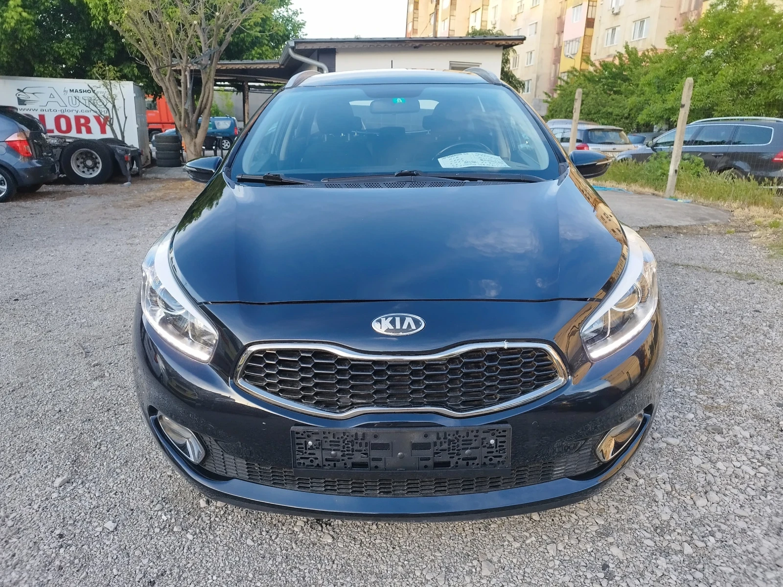Kia Ceed 1.6i/Automat/Swiss - изображение 4