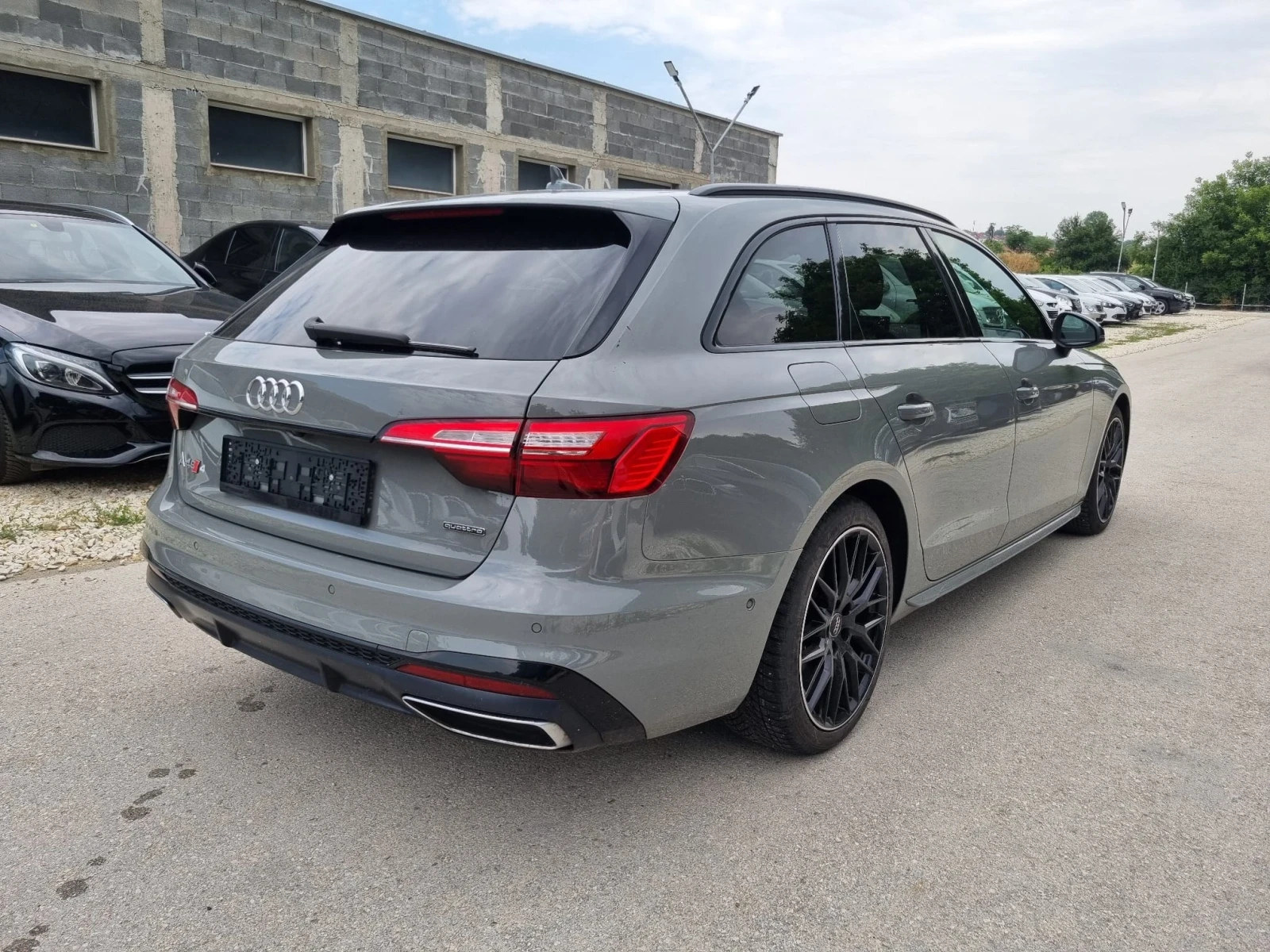 Audi A4 2.0TDI 190k.c. Quattro S-line - изображение 4
