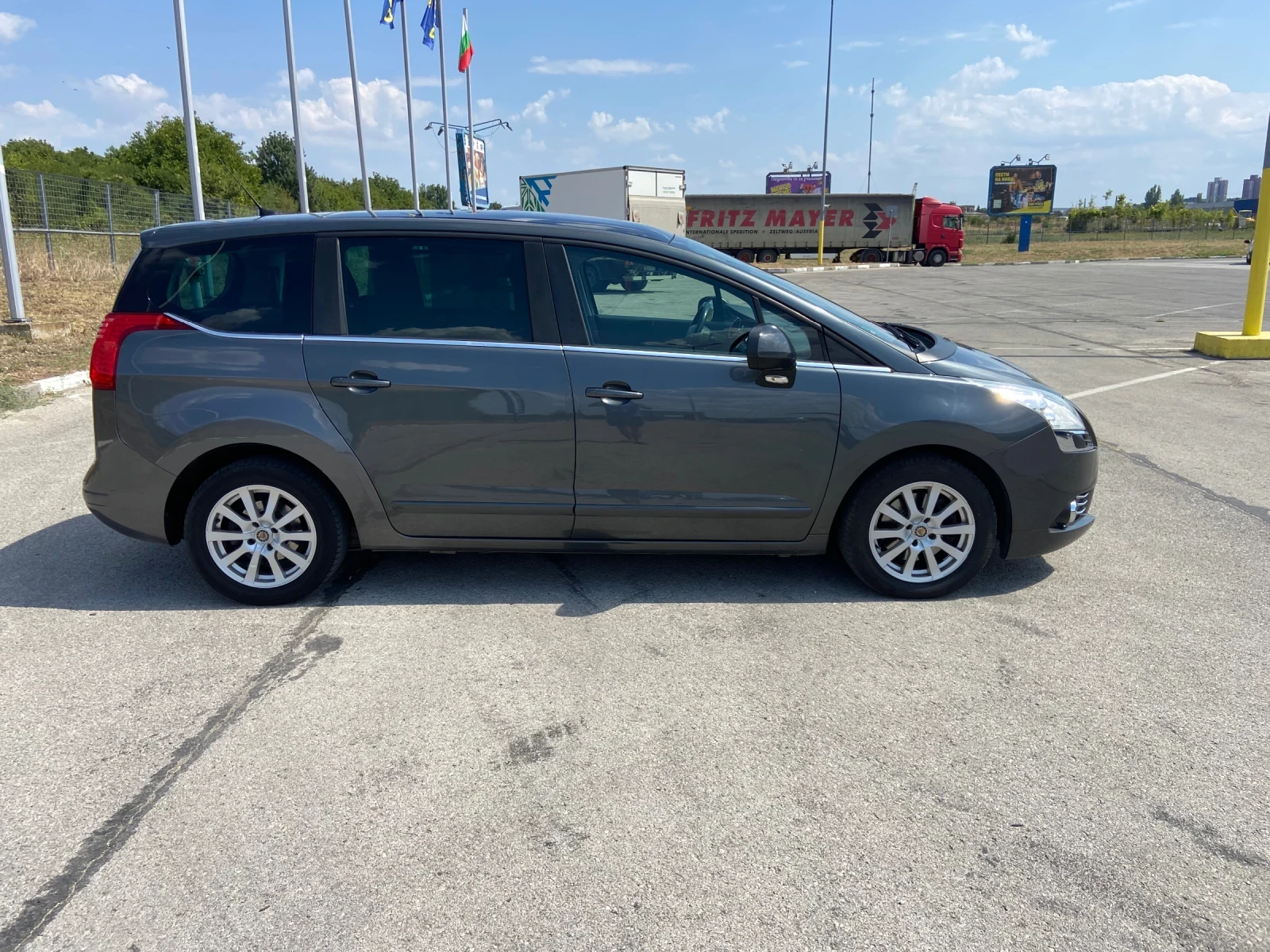 Peugeot 5008  - изображение 3