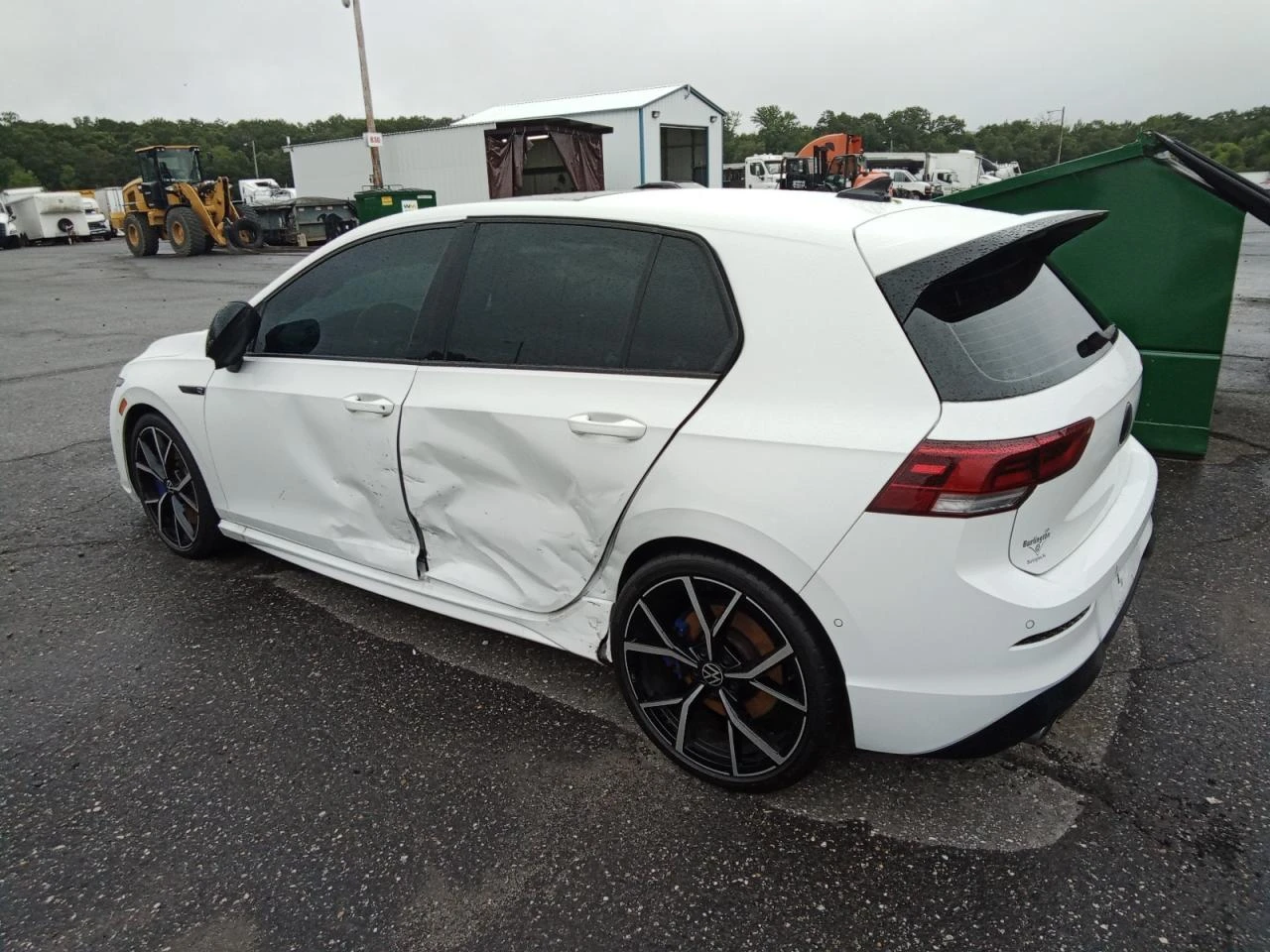 VW Golf R 2.0T 4x4 - изображение 3
