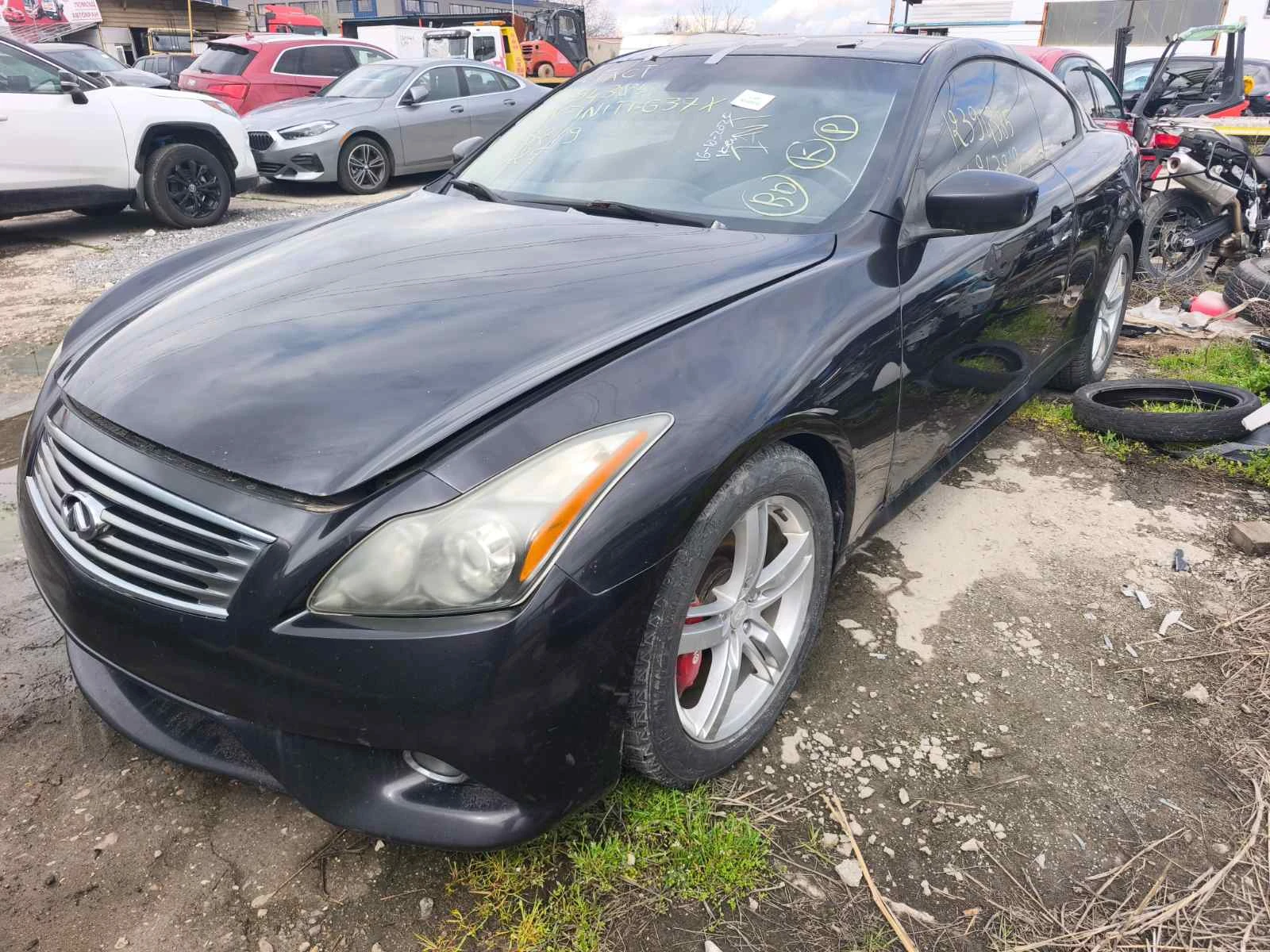 Infiniti G coupe 3.7, снимка 13 - Автомобили и джипове - 53834886