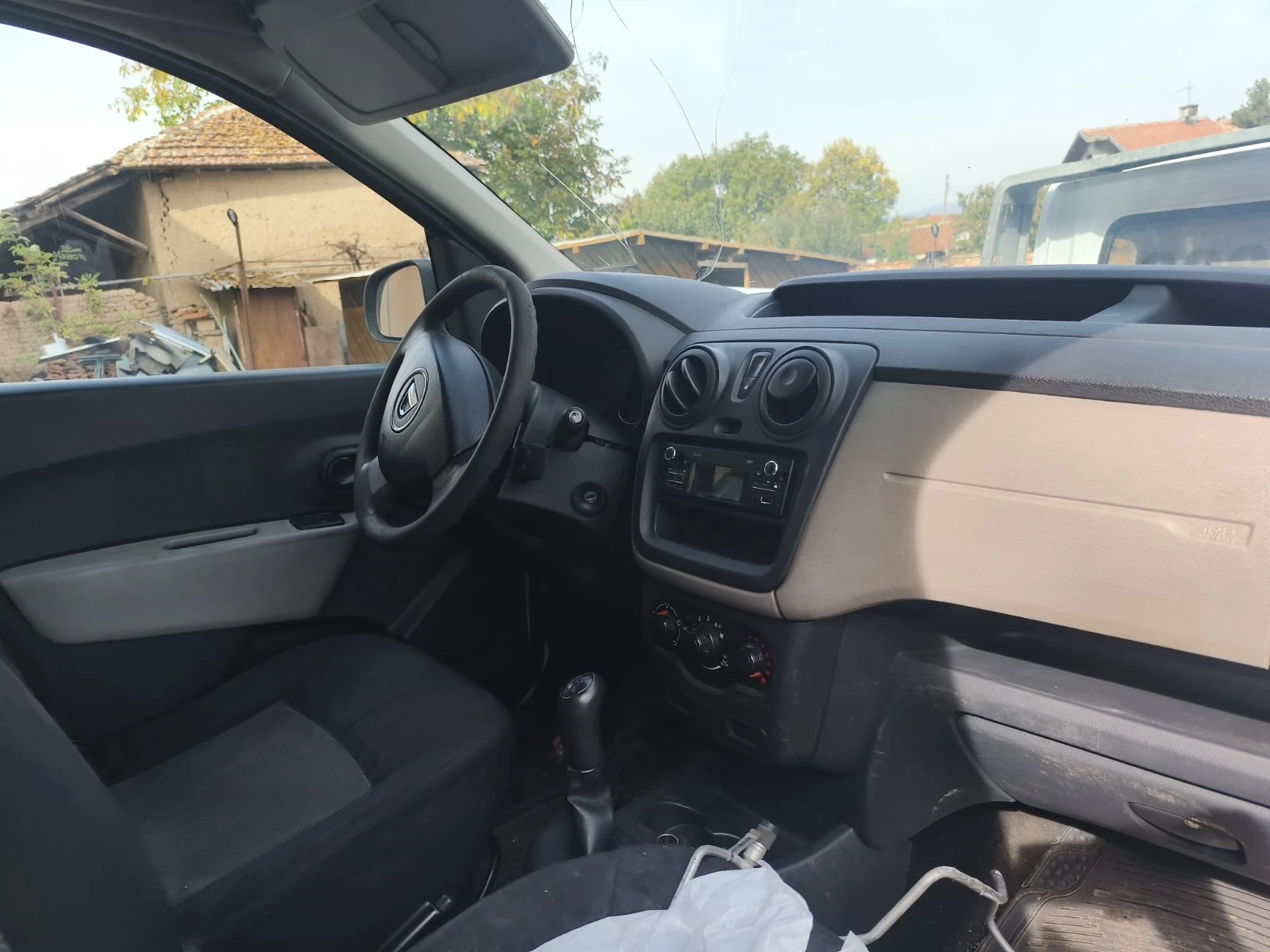 Dacia Dokker 1.5дци - изображение 4