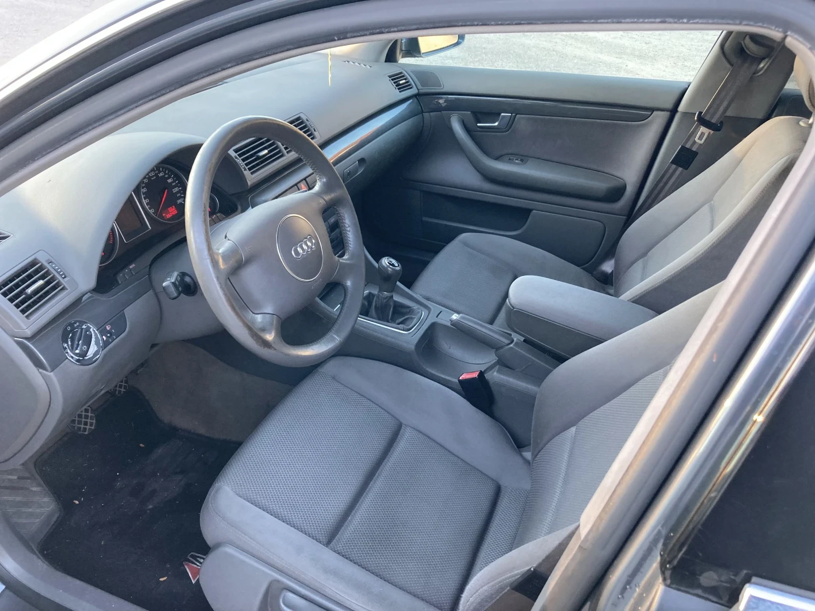 Audi A4 1.9TDI 131 6 | Mobile.bg   9