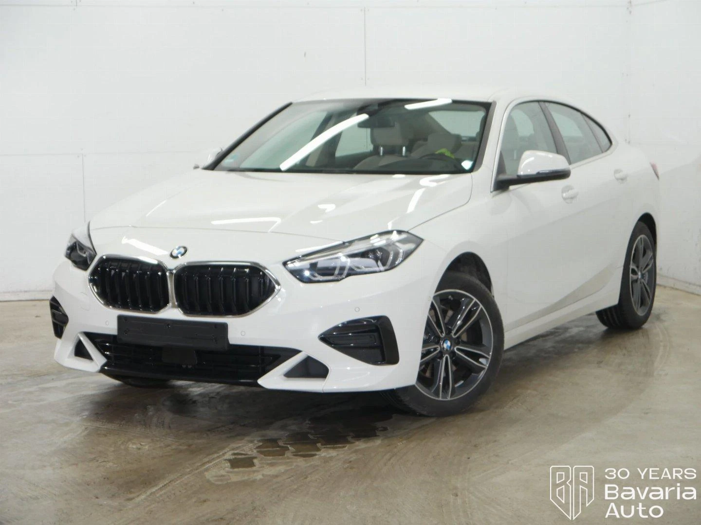 BMW 218 i Gran Coupe Sport Line | Mobile.bg   1
