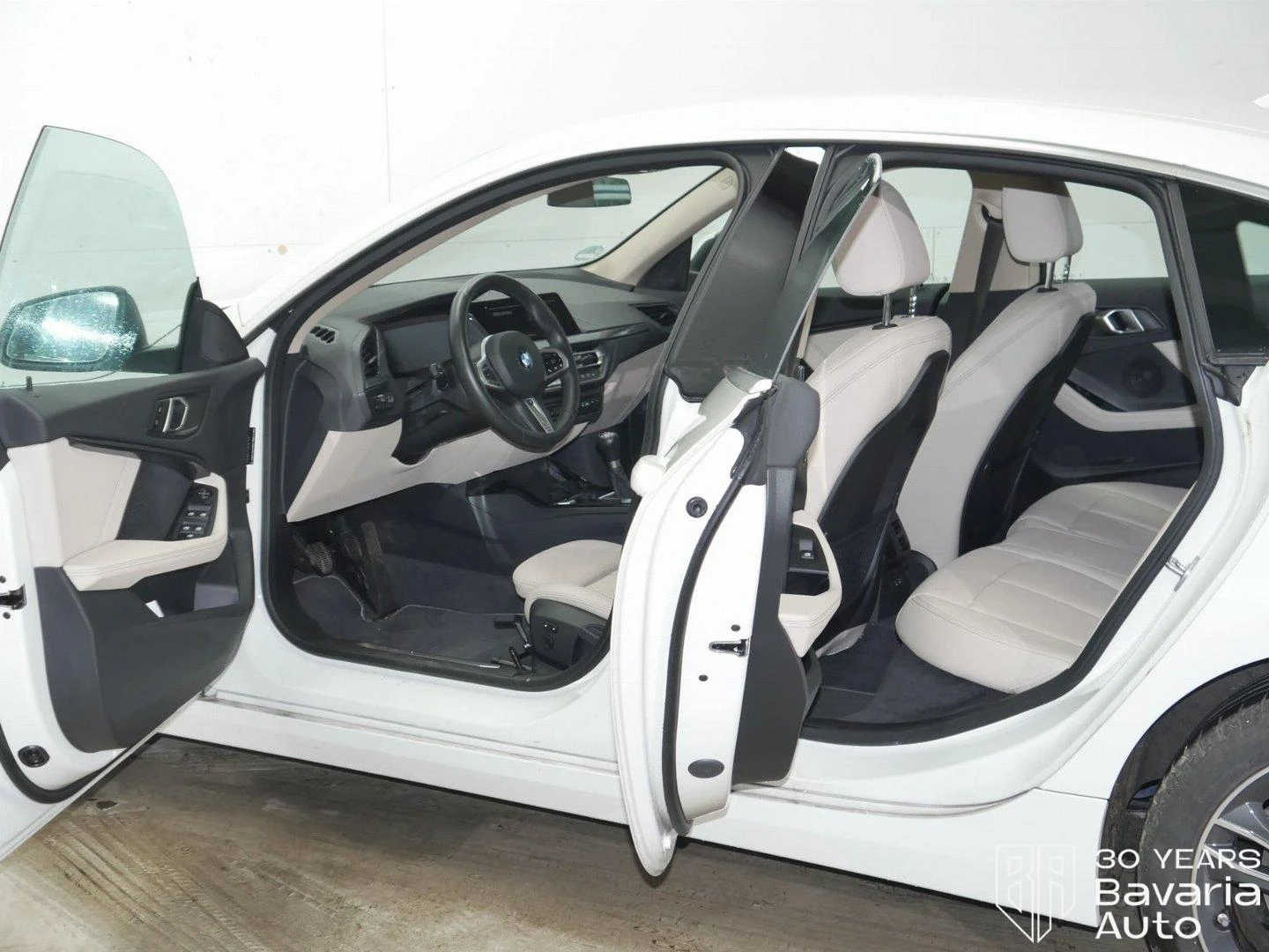 BMW 218 i Gran Coupe Sport Line - изображение 5