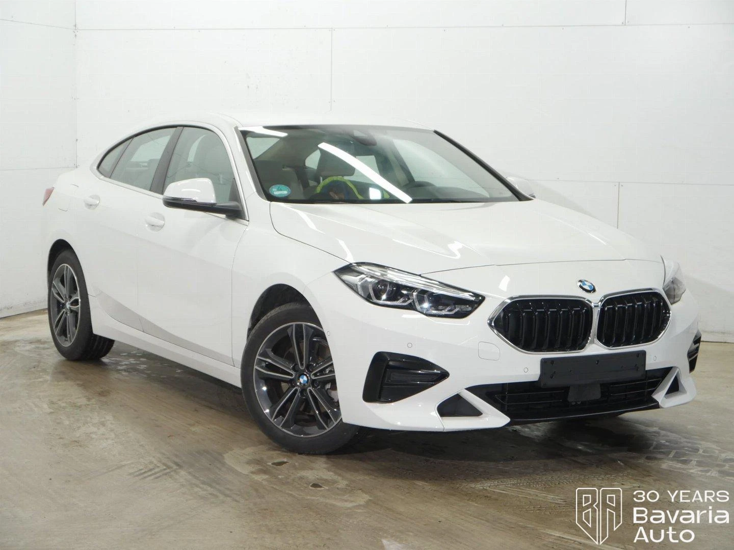 BMW 218 i Gran Coupe Sport Line - изображение 4