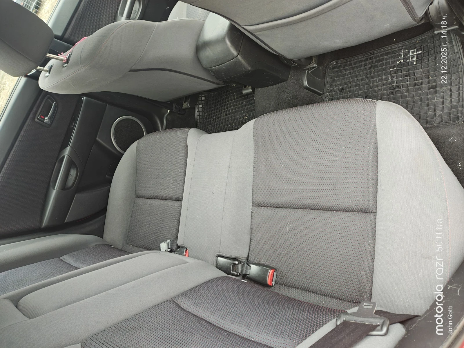 Mazda 3 1.4i klimatronik Evro 4  | Mobile.bg � ����������� 13