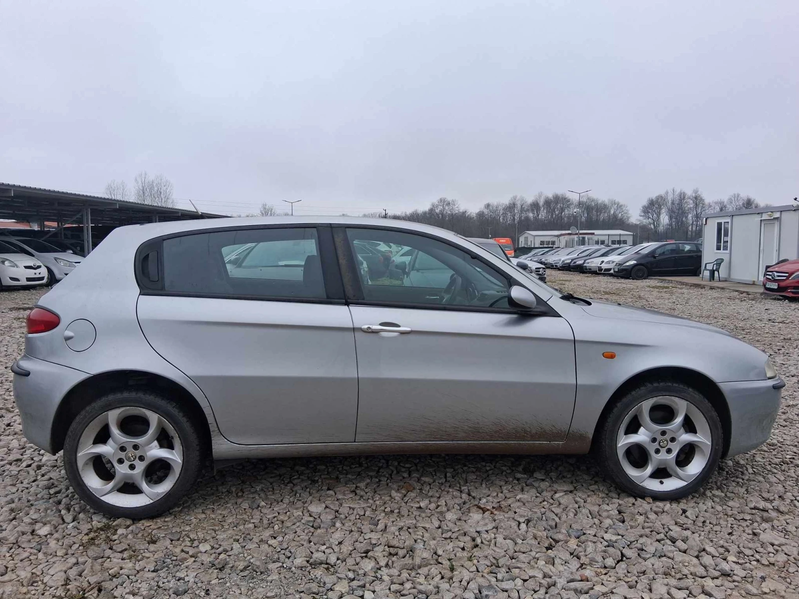 Alfa Romeo 147  - изображение 6