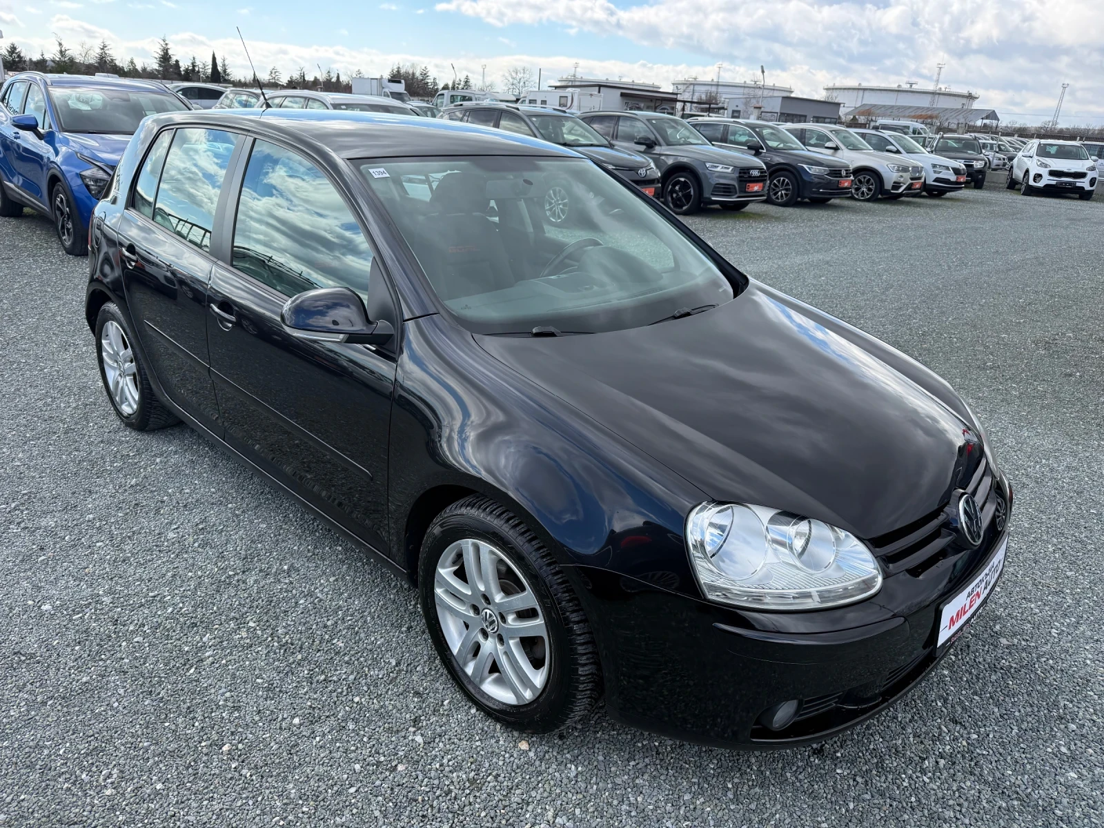 VW Golf (KATO НОВА), снимка 3 - Автомобили и джипове - 53512839