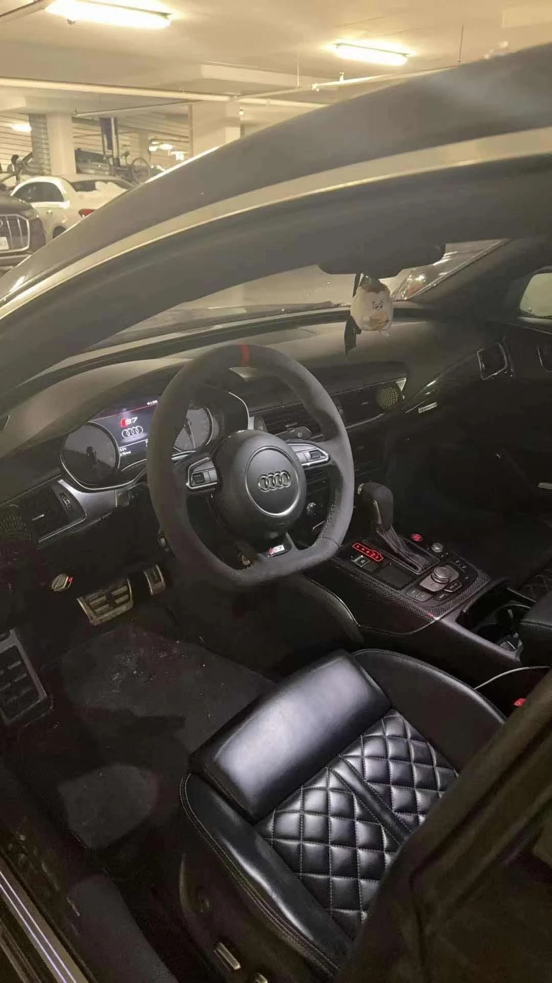 Audi S7 * ПОДГРЕВИ / 360 КАМЕРА / ОТ ПРЕДСТАВИТЕЛСТВО  - изображение 6