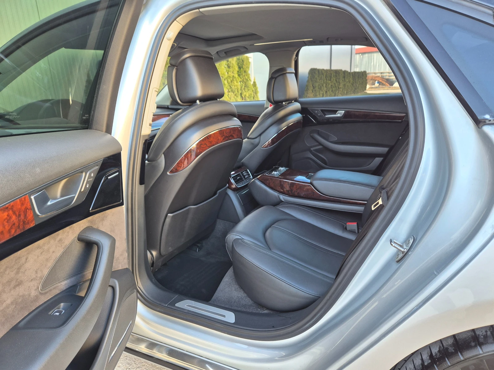 Audi A8 3.0TDI 2012г камера 360гр. , снимка 9 - Автомобили и джипове - 53815682