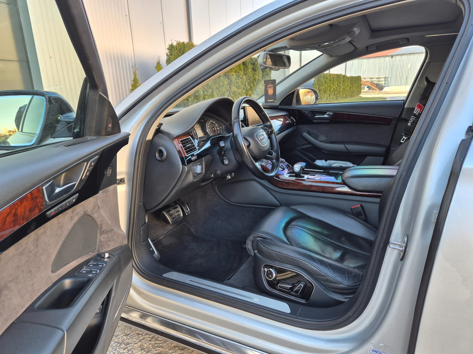 Audi A8 3.0TDI 2012г камера 360гр. , снимка 11 - Автомобили и джипове - 53815682