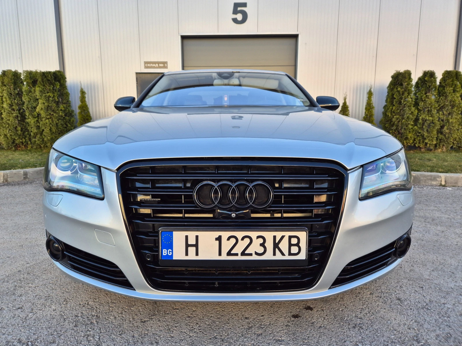 Audi A8 3.0TDI 2012г камера 360гр. , снимка 2 - Автомобили и джипове - 53815682