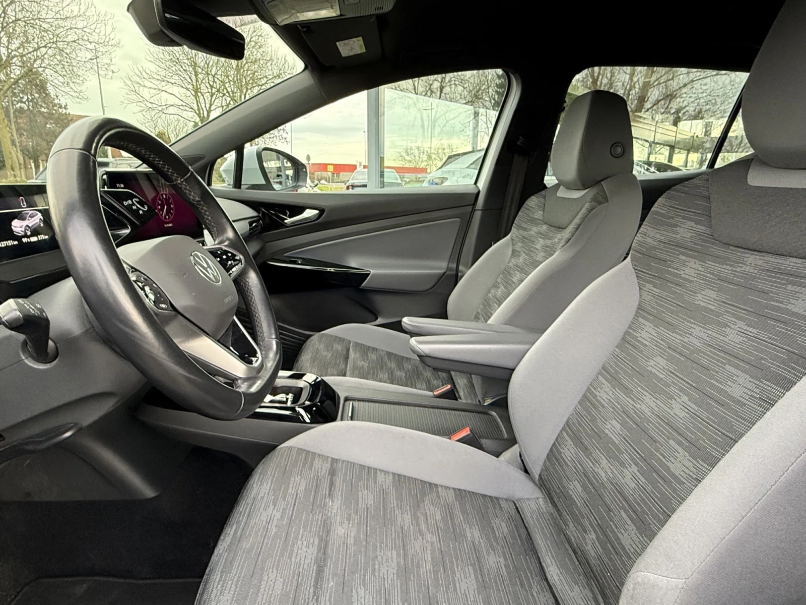 VW ID.4 Life, снимка 6 - Автомобили и джипове - 53960864