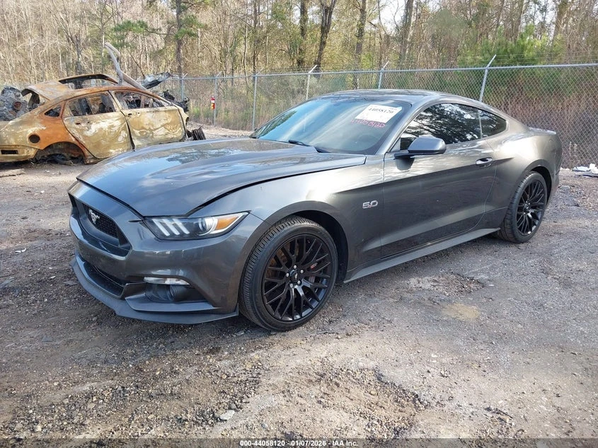 Ford Mustang 5l Gt, снимка 2 - Автомобили и джипове - 54053939