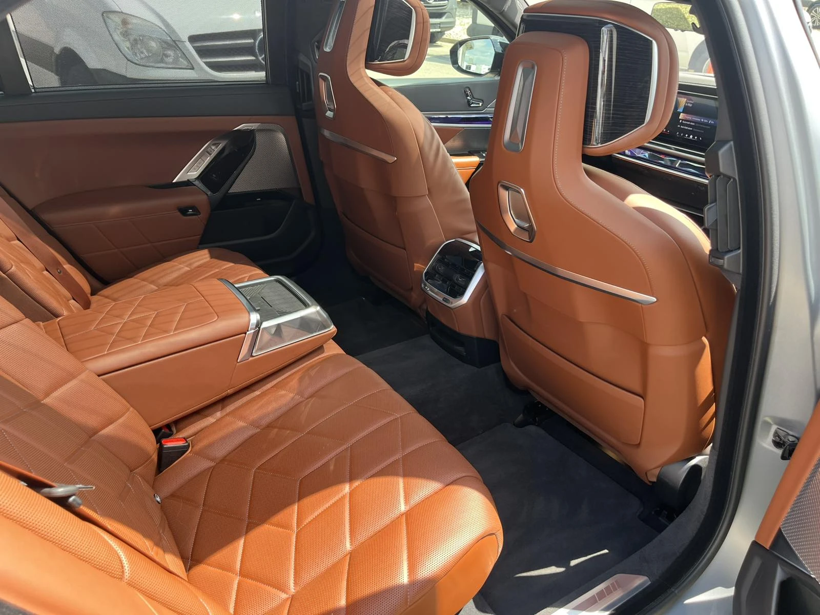 BMW 750 e xDRIVE PLUG IN HYBRID, ЕВРОПЕЙСКА, БАРТЕР!!!, снимка 9 - Автомобили и джипове - 54736333