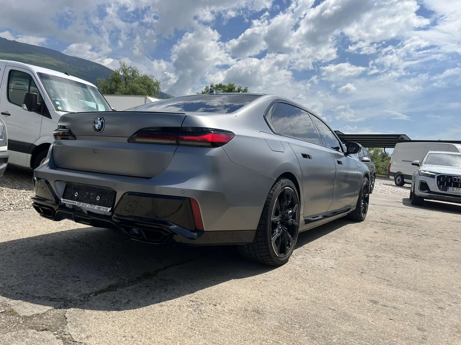BMW 750 e xDRIVE PLUG IN HYBRID, ЕВРОПЕЙСКА, БАРТЕР!!!, снимка 4 - Автомобили и джипове - 54736333