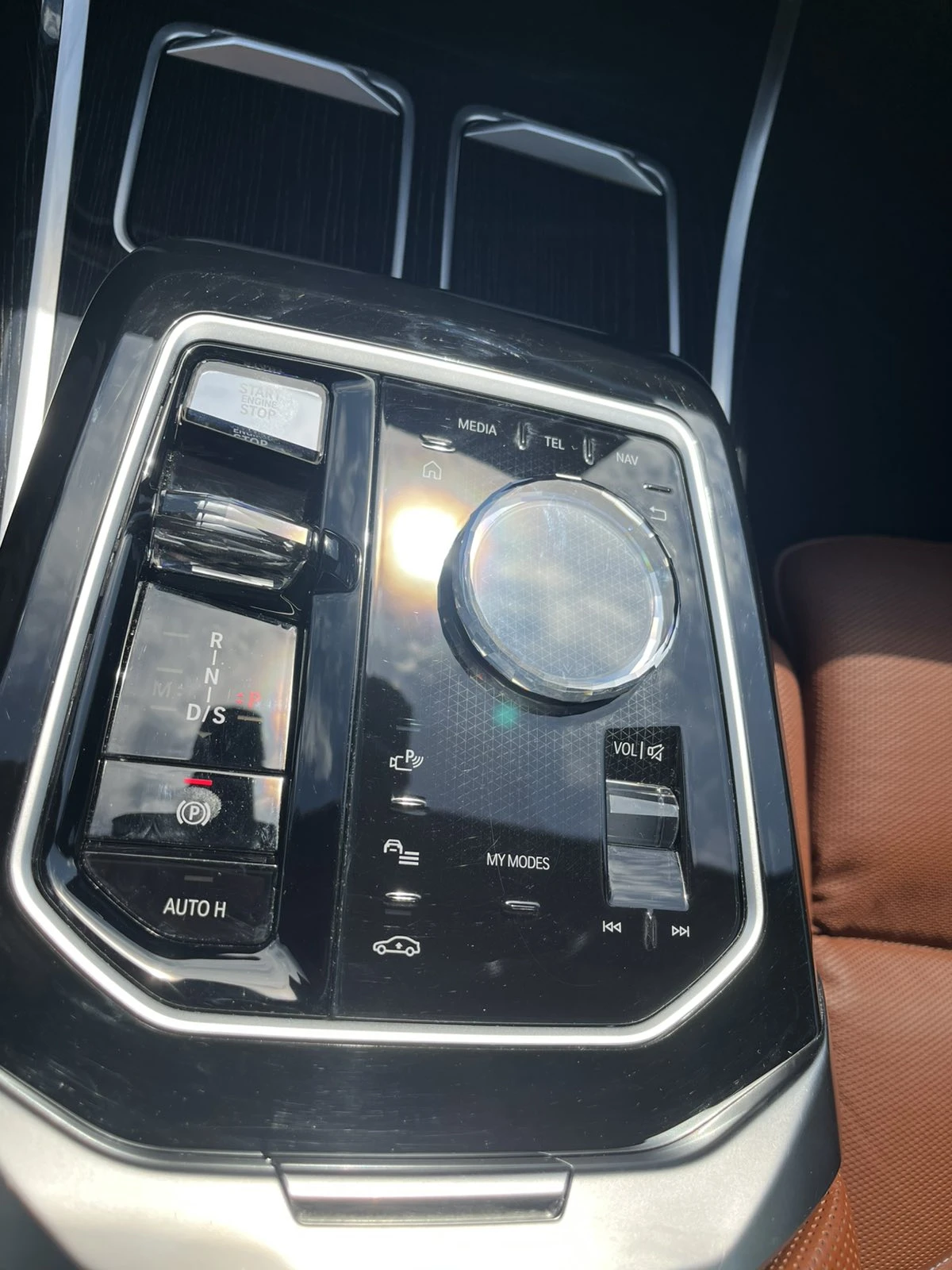 BMW 750 e xDRIVE PLUG IN HYBRID, ЕВРОПЕЙСКА, БАРТЕР!!!, снимка 7 - Автомобили и джипове - 54736333