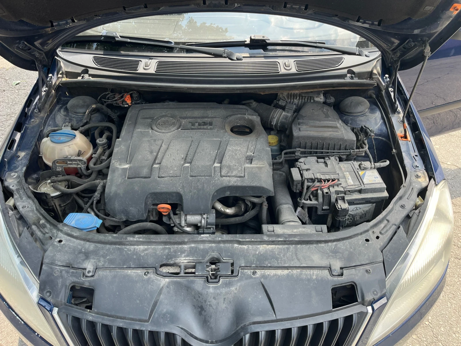 Skoda Fabia, снимка 7 - Автомобили и джипове - 54778018