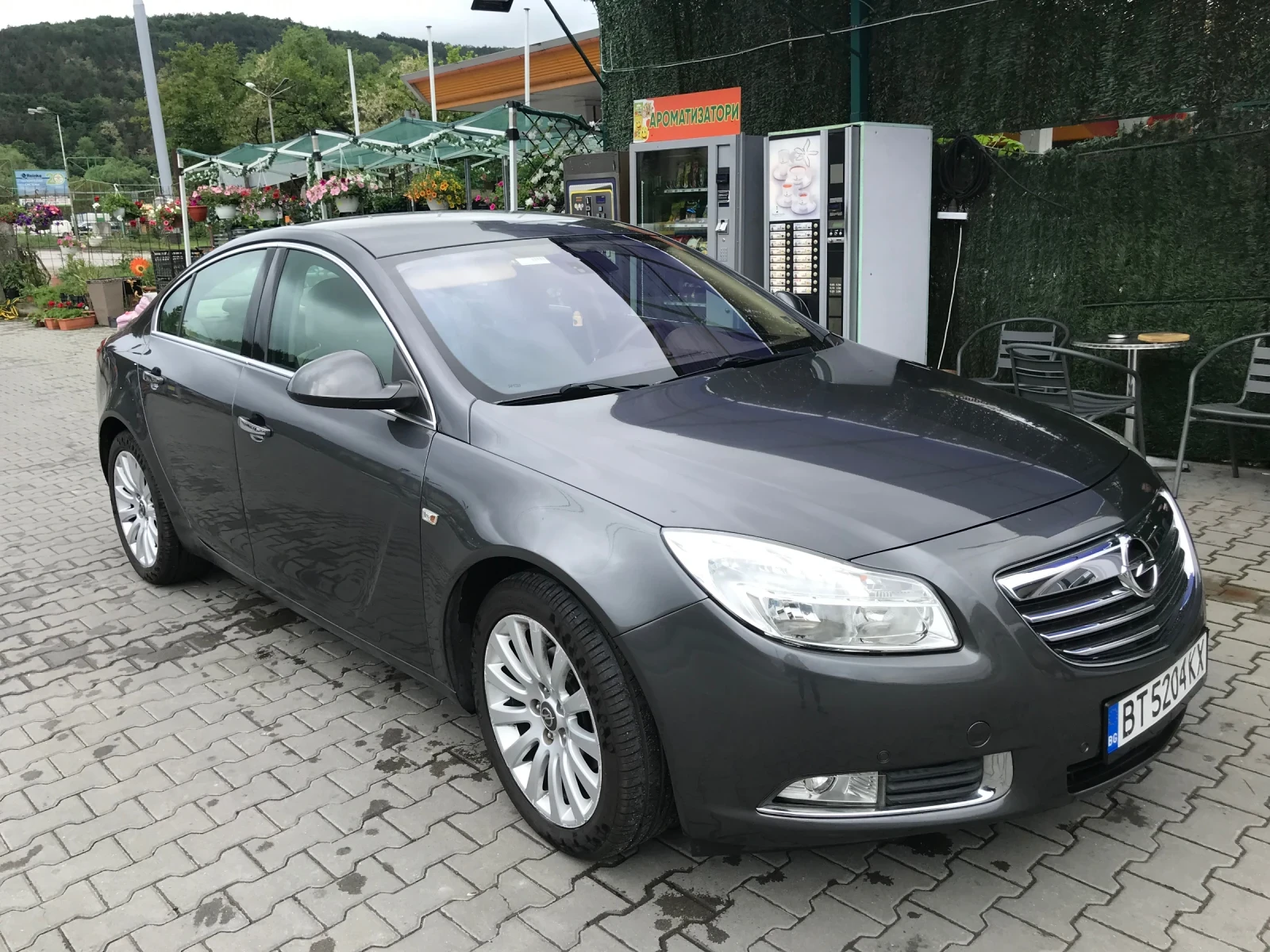 Opel Insignia 2.0 CDI, снимка 2 - Автомобили и джипове - 54904880