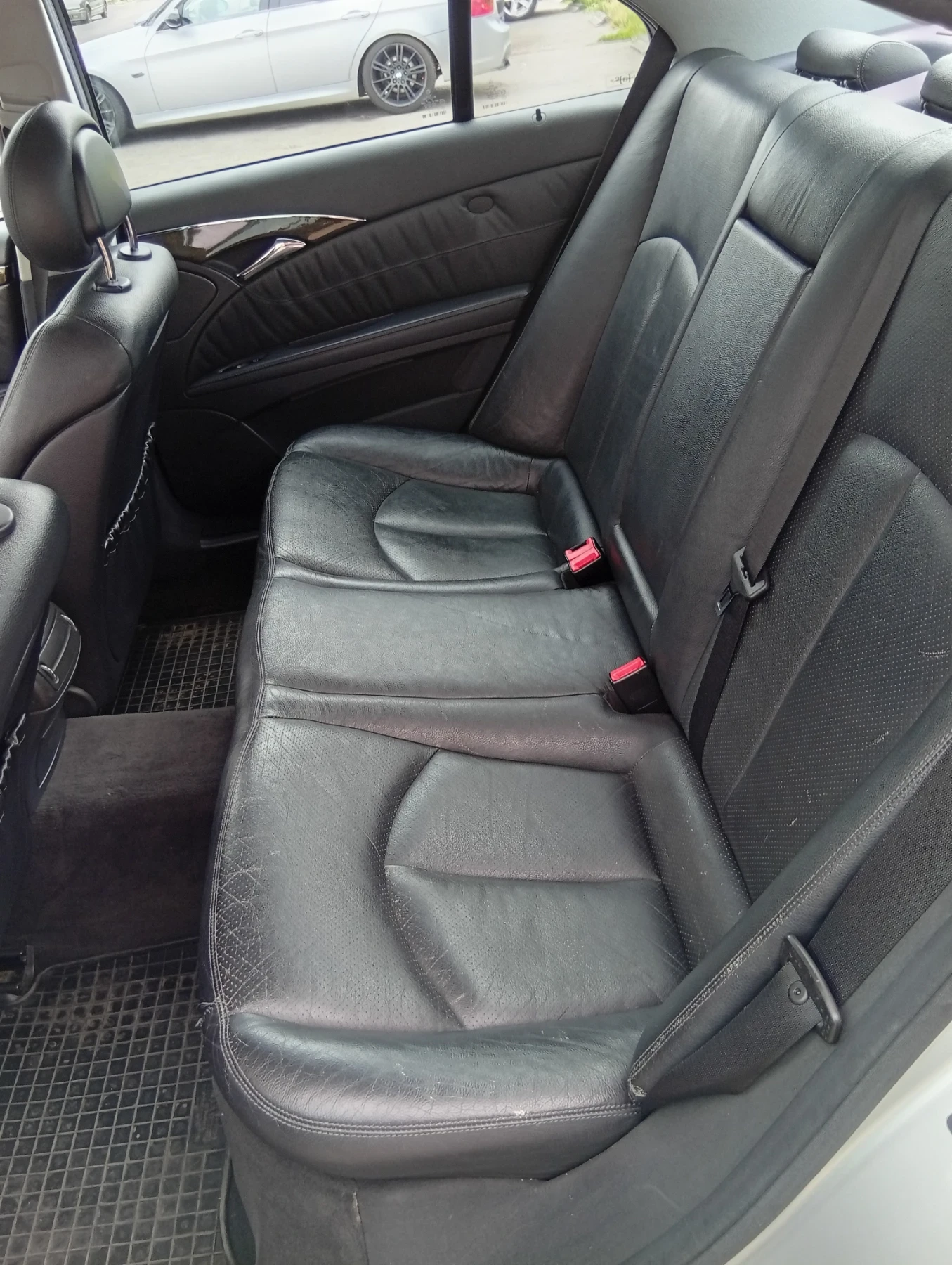 Mercedes-Benz E 320 W211, снимка 15 - Автомобили и джипове - 55211801