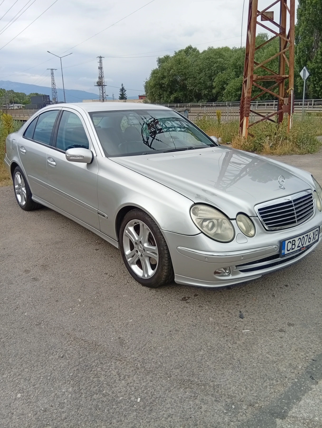Mercedes-Benz E 320 W211, снимка 2 - Автомобили и джипове - 55211801