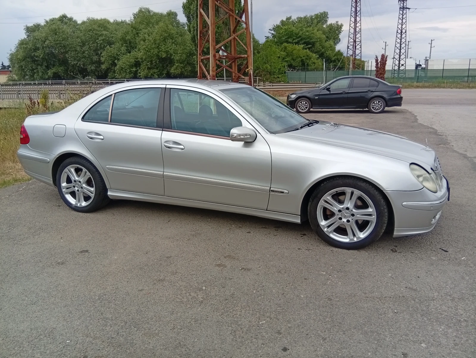 Mercedes-Benz E 320 W211, снимка 3 - Автомобили и джипове - 55211801