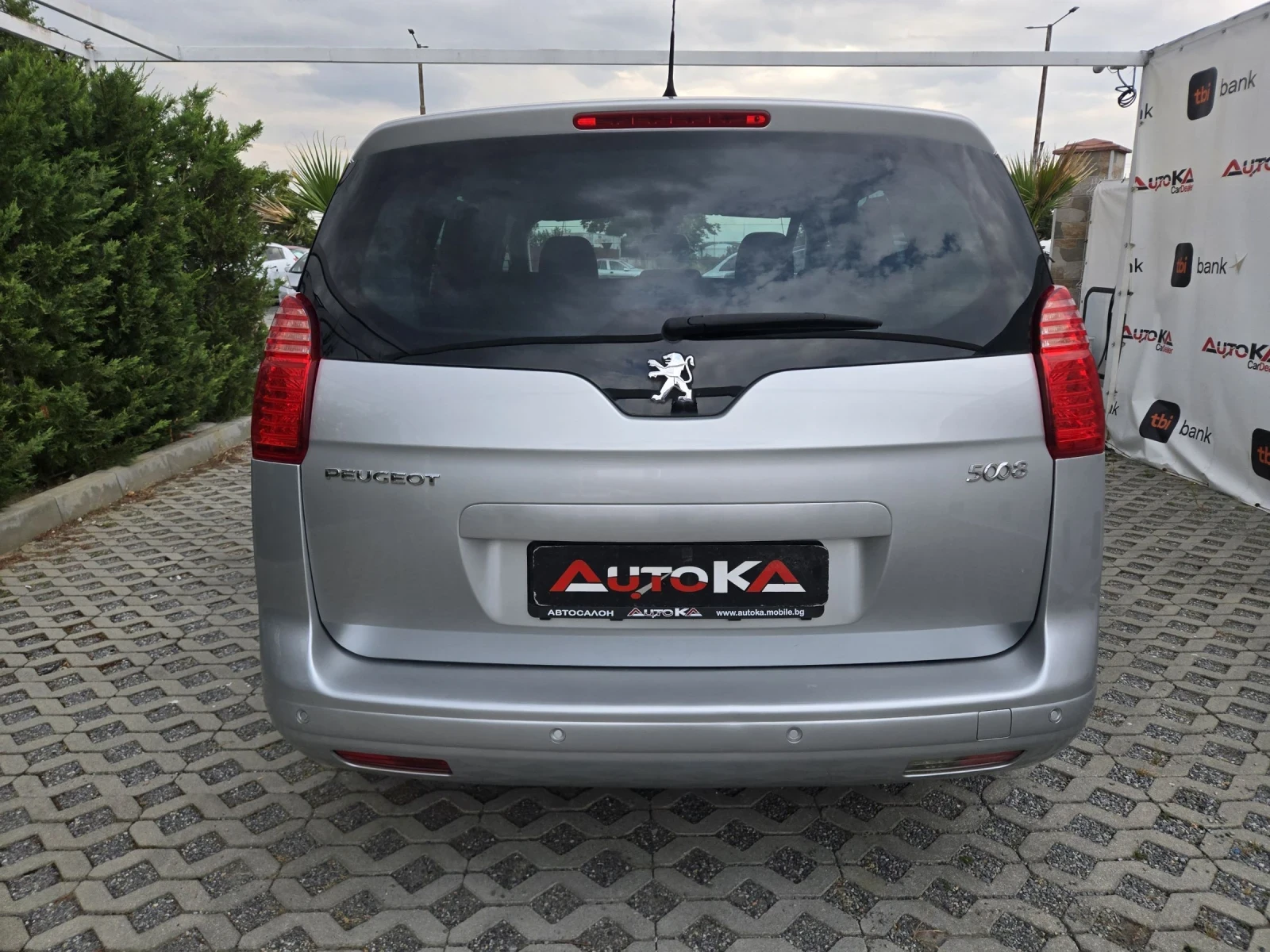 Peugeot 5008 1.6HDI-112kc= 6СКОРОСТИ= НАВИ= АВТОПИЛОТ, снимка 4 - Автомобили и джипове - 55224497