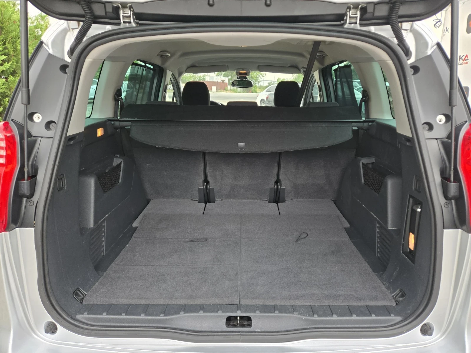 Peugeot 5008 1.6HDI-112kc= 6СКОРОСТИ= НАВИ= АВТОПИЛОТ, снимка 10 - Автомобили и джипове - 55224497