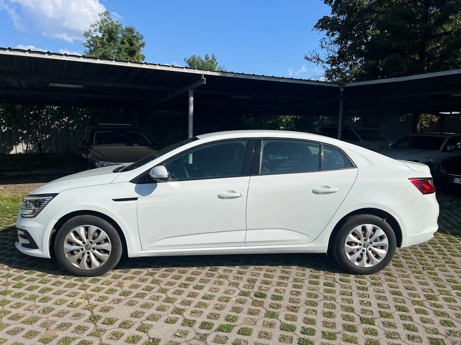 Renault Megane Tce 115 k.� 6�� + 5 ���� ������� | Mobile.bg � ����������� 2